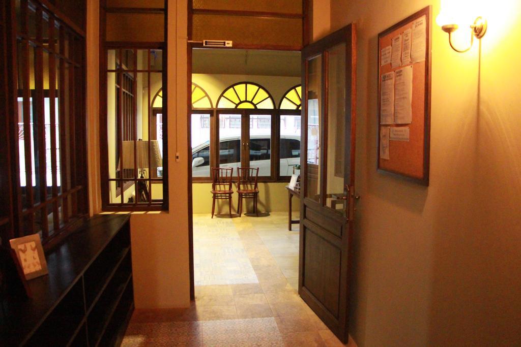 Niras Bankoc Hostel Bangkok Esterno foto