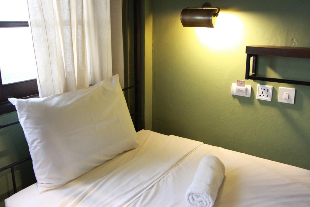 Niras Bankoc Hostel Bangkok Esterno foto