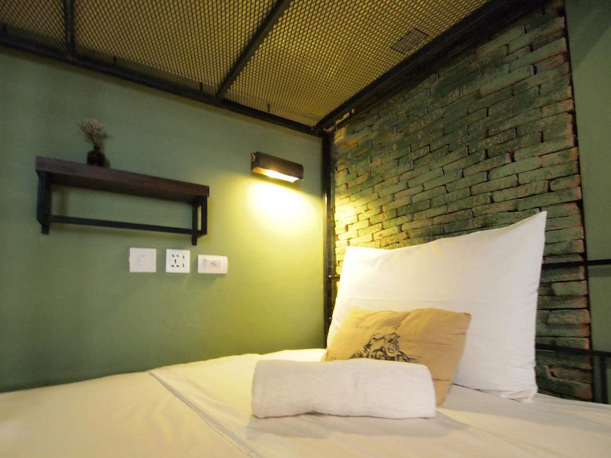 Niras Bankoc Hostel Bangkok Esterno foto